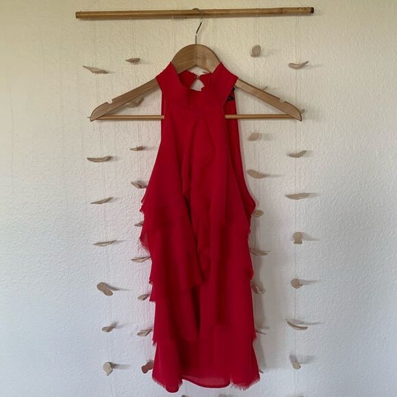Red halter layering blouse - Picture 4 of 5